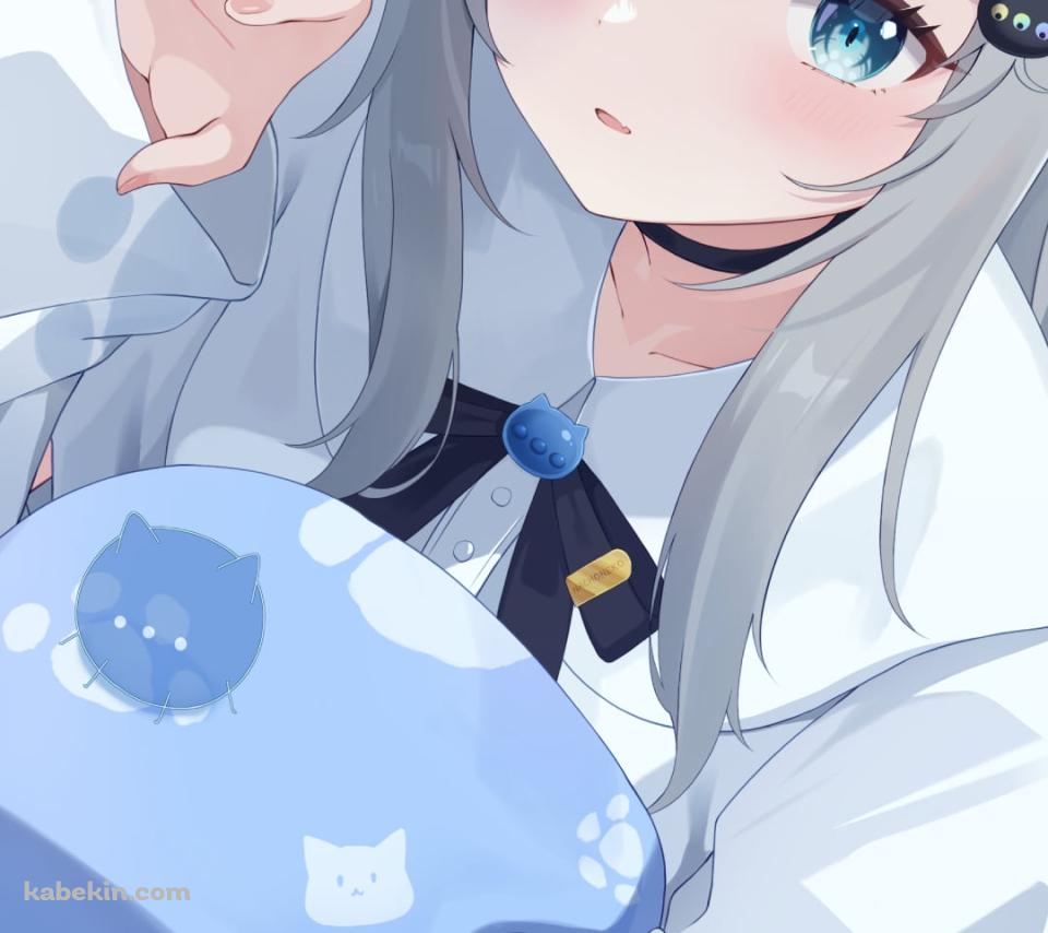 PCの前でポーズを取るなちょ猫 (甘城なつき) / バーチャルYouTuberのAndroidの壁紙(960px x 854px) スマホ用