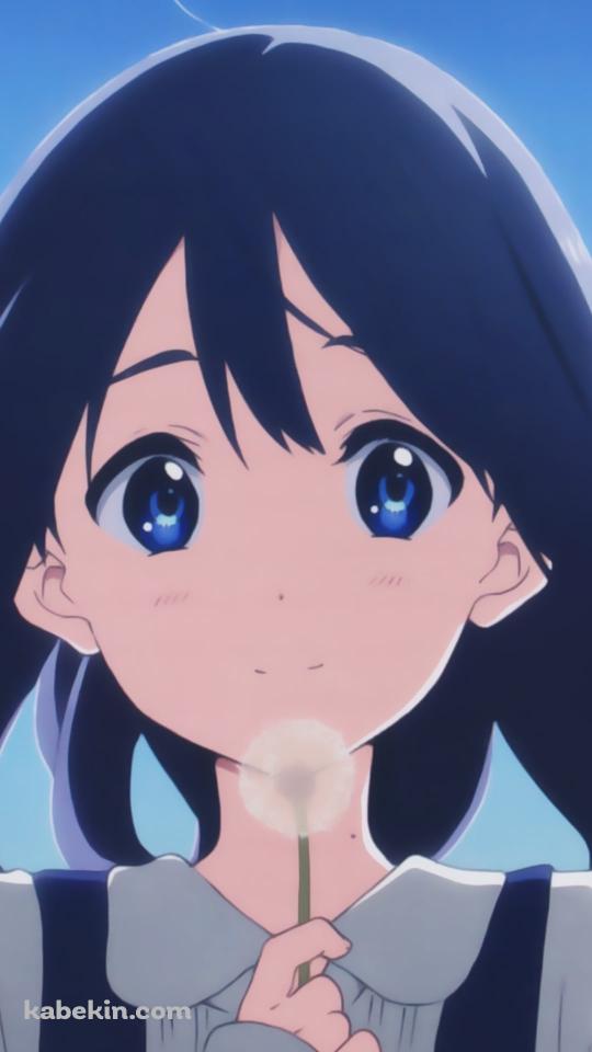 タンポポの綿毛を持つ可愛い北白川たまこ / たまこまーけっとのAndroidの壁紙(540px x 960px) スマホ用