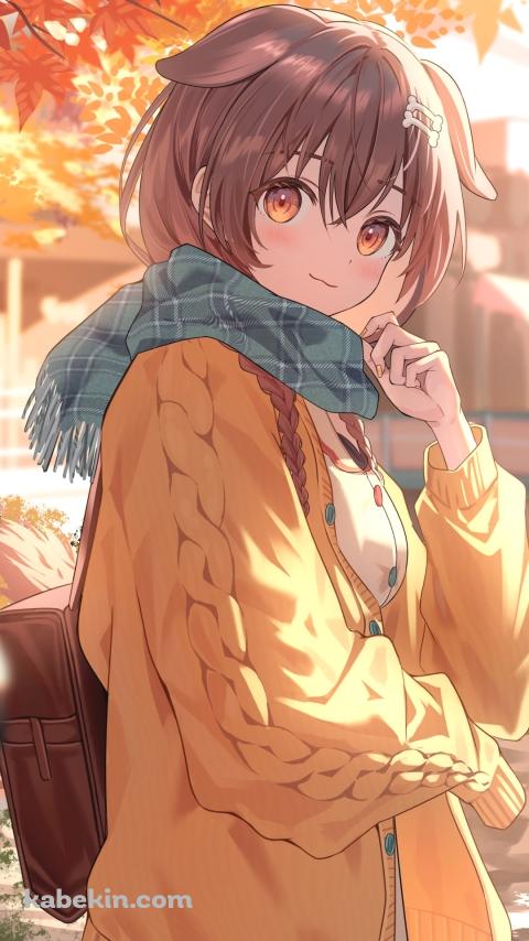 紅葉とマフラーを巻いた戌神ころね / ホロライブ / バーチャルYouTuber / VtuberのAndroidの壁紙(480px x 854px) スマホ用