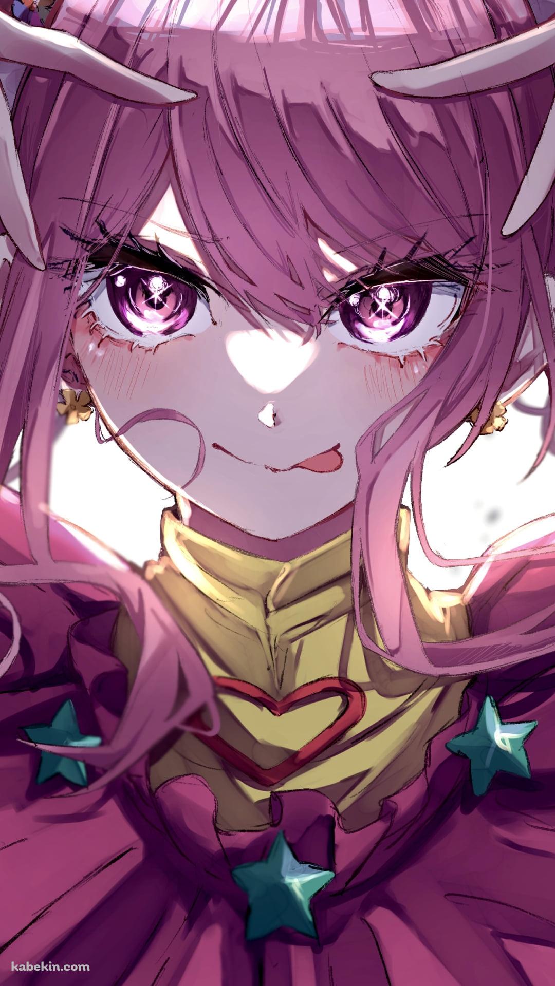 舌を出してポーズをする丸山彩 / バンドリ! / 推しの子のAndroidの壁紙(1080px x 1920px) スマホ用