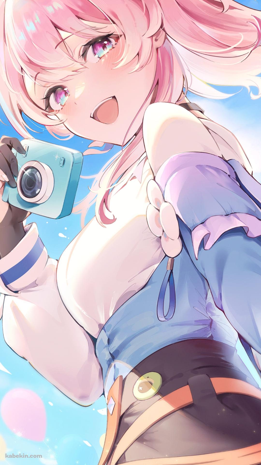 カメラを持ってこちらを見つめる三月七 / 崩壊:スターレイルのAndroidの壁紙(1080px x 1920px) スマホ用