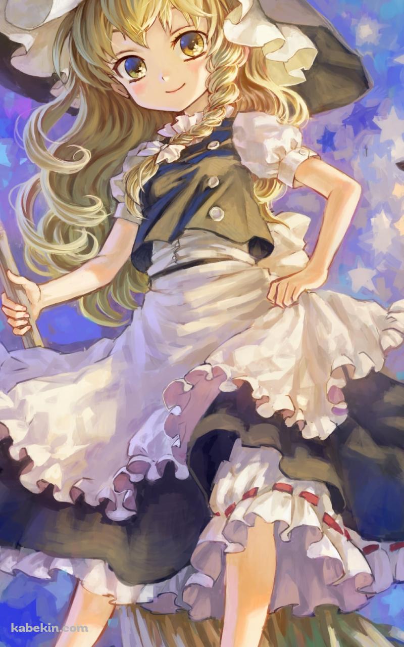 ホウキを持つ可愛い霧雨魔理沙 / 魔女 / 浮遊するランプ / 東方のAndroidの壁紙(800px x 1280px) スマホ用