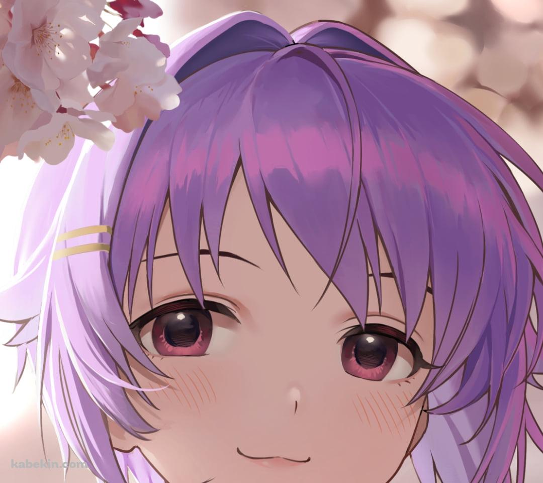 桜の花びらを見つめる輿水幸子 / アイドルマスターのAndroidの壁紙(1080px x 960px) スマホ用