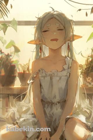 寝ぼけているフリーレン / 葬送のフリーレンのAndroidの壁紙(320px x 480px) スマホ用