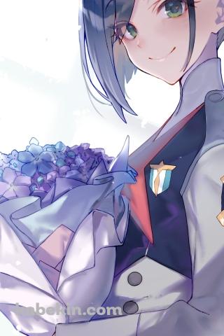 青い花束を持つイチゴ / ダリフラのAndroidの壁紙(320px x 480px) スマホ用