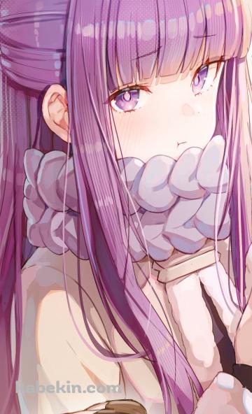 こちらを見てる可愛いフェルン / 葬送のフリーレンのAndroidの壁紙(360px x 592px) スマホ用