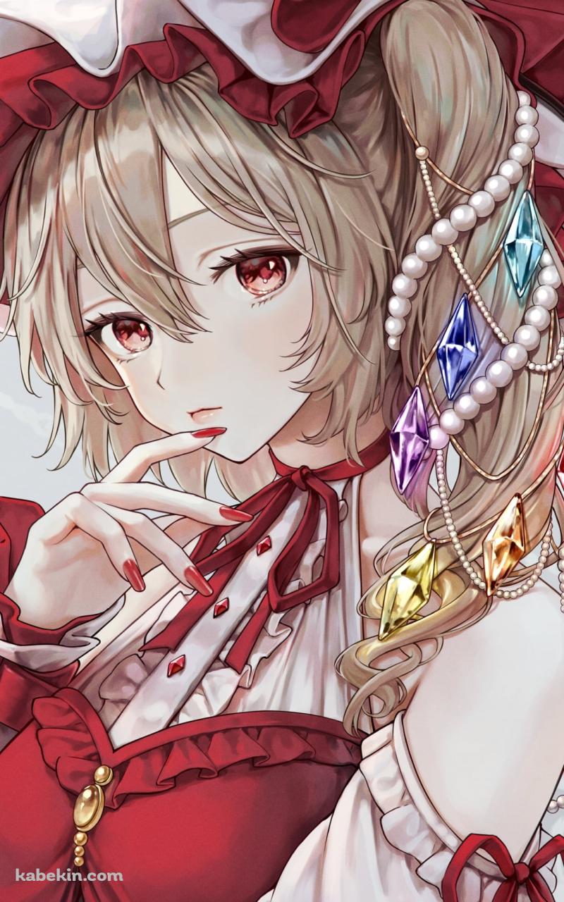口元に指をあてる赤・白のドレスを着たフランドール・スカーレット / 東方のAndroidの壁紙(800px x 1280px) スマホ用