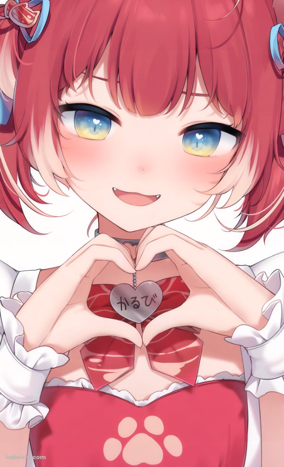 手でハートを作る赤見かるび / 可愛い / バーチャルYouTuberのAndroidの壁紙(1080px x 1776px) スマホ用