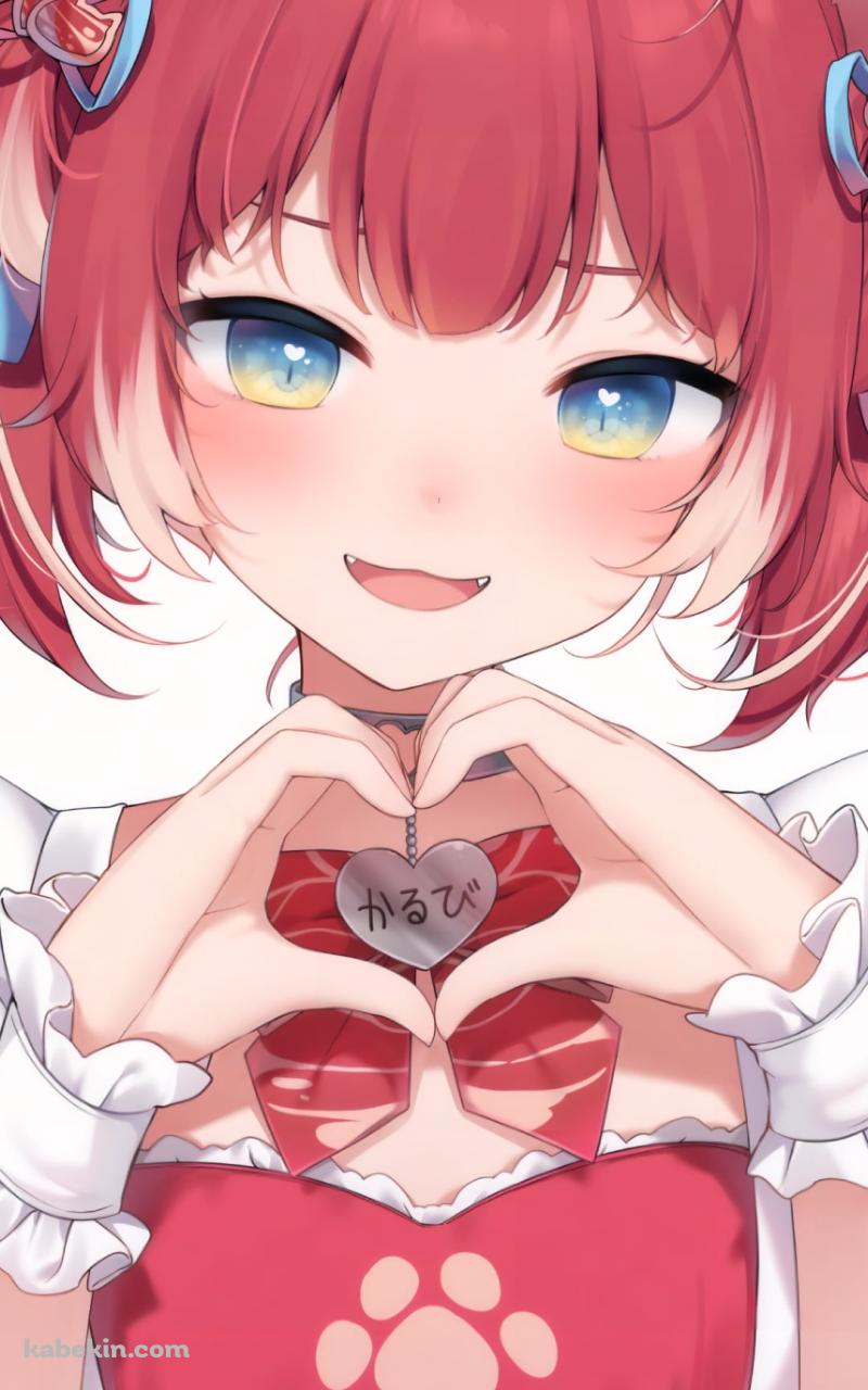 手でハートを作る赤見かるび / 可愛い / バーチャルYouTuberのAndroidの壁紙(800px x 1280px) スマホ用