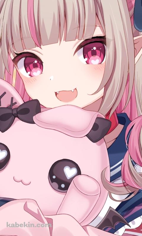 デビットを抱く笑顔の魔界ノりりむ / にじさんじ / バーチャルYouTuber / VtuberのAndroidの壁紙(480px x 800px) スマホ用