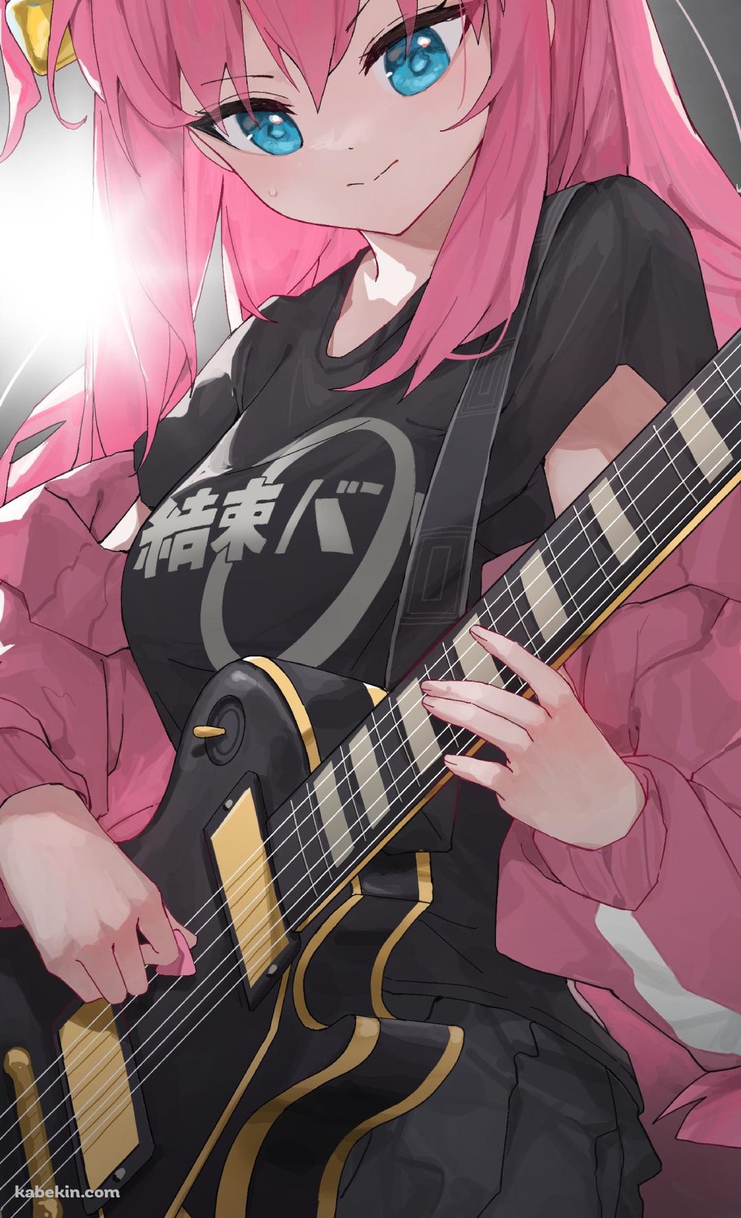 黒いエレキギターを弾く後藤ひとり / ピンクの髪色 / 結束バンド / ぼっち・ざ・ろっく!のAndroidの壁紙(1080px x 1776px) スマホ用