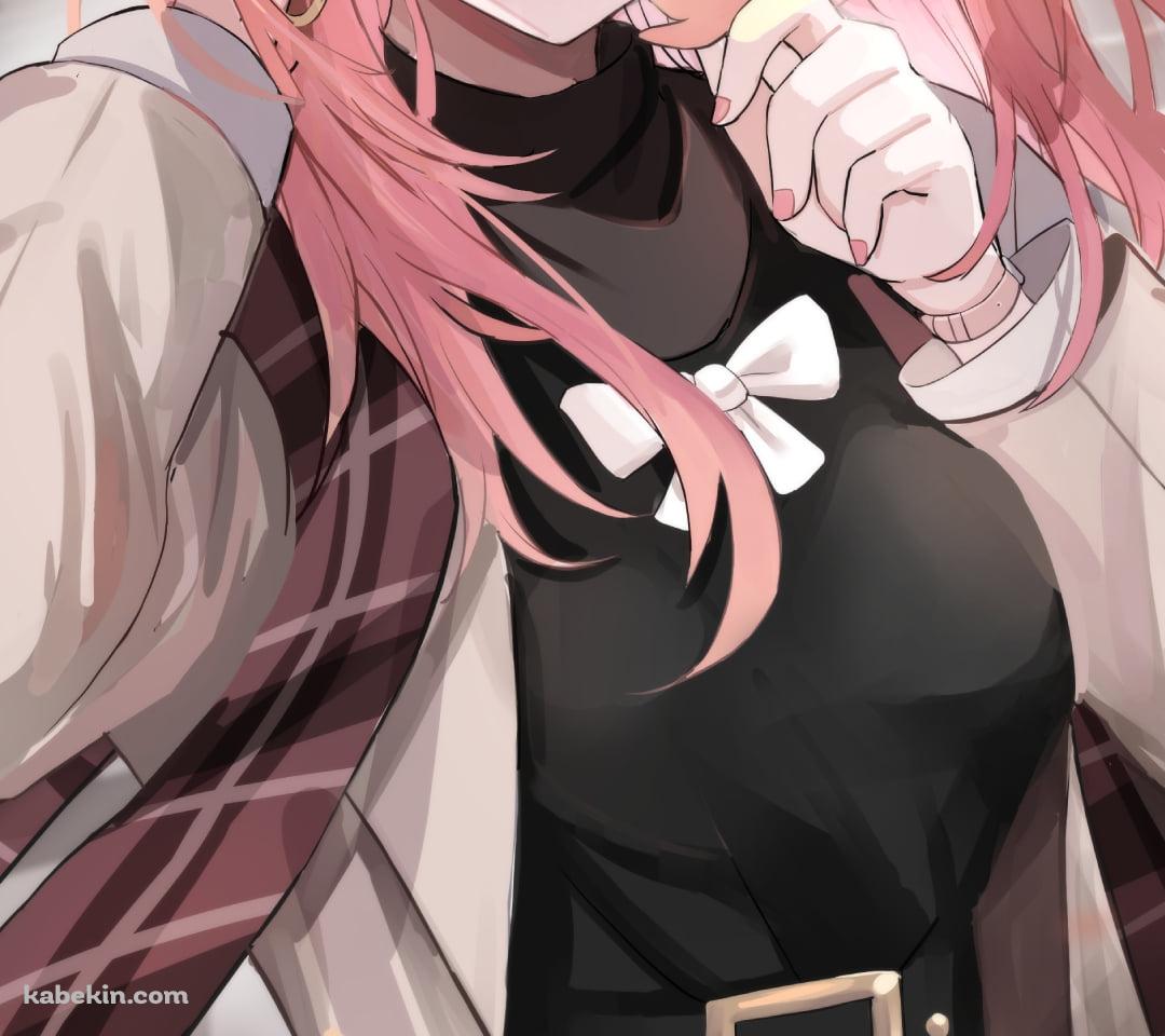 紅葉を持ち微笑む一条莉々華 / ホロライブ / バーチャルYouTuber / VtuberのAndroidの壁紙(1080px x 960px) スマホ用