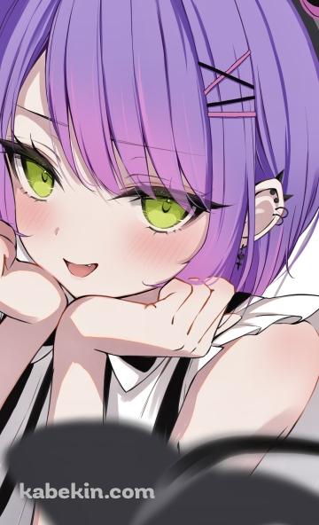 地べたで頬杖をつく可愛い常闇トワ / ホロライブ / バーチャルYouTuber / VtuberのAndroidの壁紙(360px x 592px) スマホ用