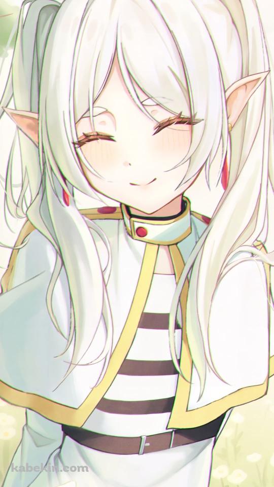 こちらに微笑むフリーレン / 葬送のフリーレンのAndroidの壁紙(540px x 960px) スマホ用
