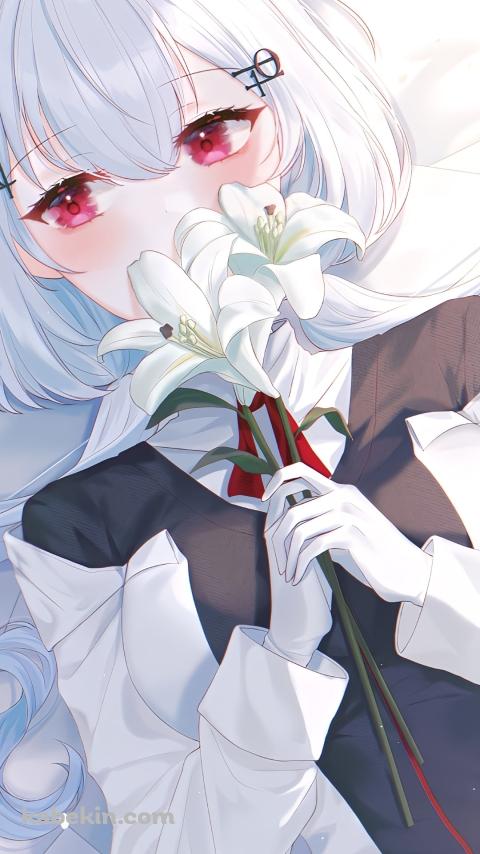 ベッドの上で白い百合を持つ葉加瀬冬雪 / にじさんじ / バーチャルYouTuberのAndroidの壁紙(480px x 854px) スマホ用