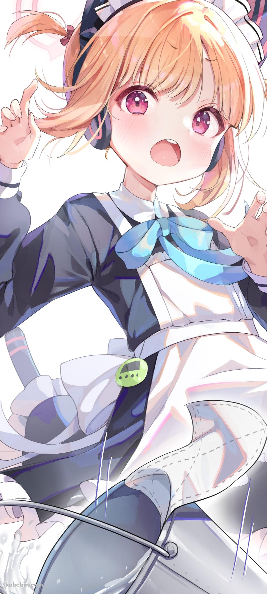 メイド姿の才羽ミドリ / ブルーアーカイブのAndroidの壁紙(1080px x 2400px) スマホ用