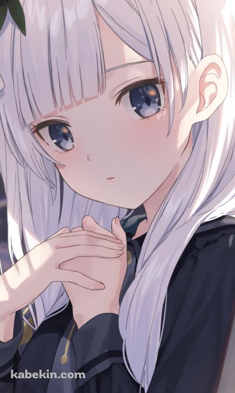 胸元に手をあてこちらを見つめる可愛い宵崎奏 / プロジェクトセカイのAndroidの壁紙(480px x 800px) スマホ用