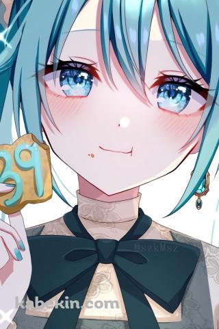 39のクッキーを持つ初音ミク / ボーカロイドのAndroidの壁紙(320px x 480px) スマホ用
