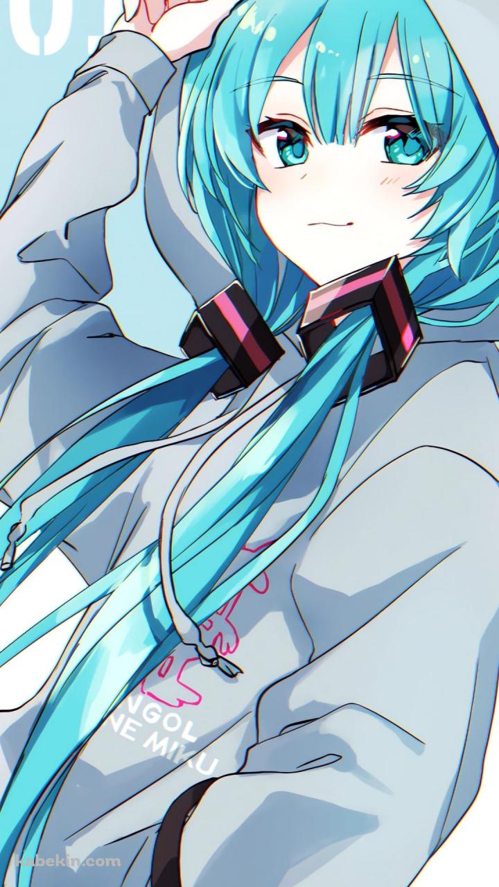 フードに手をかける初音ミク / ボカロのAndroidの壁紙(720px x 1280px) スマホ用