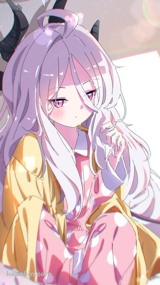 ピンクのパジャマを着た空崎ヒナ / ブルーアーカイブのAndroidの壁紙(540px x 960px) スマホ用