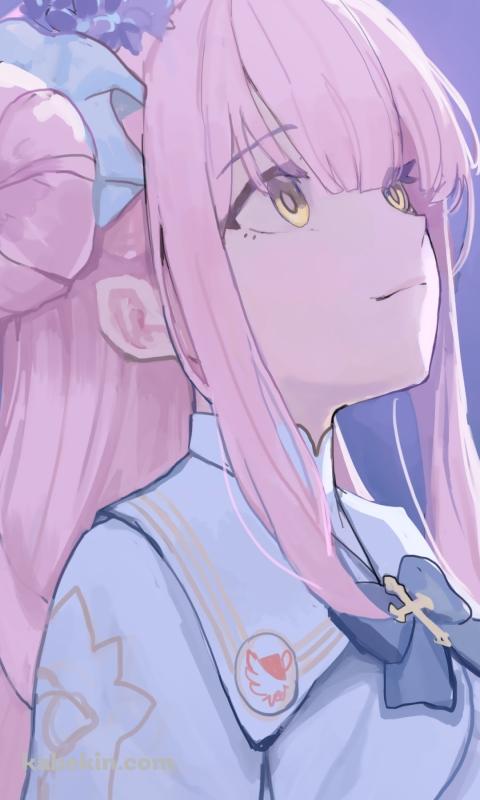 空を見上げる聖園ミカ / ブルーアーカイブのAndroidの壁紙(480px x 800px) スマホ用
