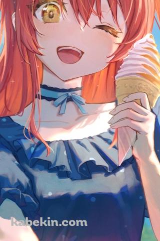 アイスクリームを持ちウィンクする喜多郁代 / ぼっち・ざ・ろっく!のAndroidの壁紙(320px x 480px) スマホ用