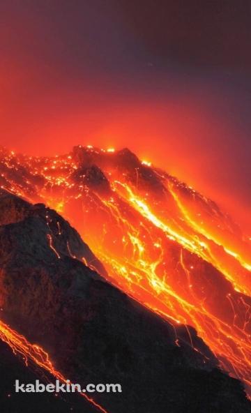 マグマ / 火山 / 熱のAndroidの壁紙(360px x 592px) スマホ用