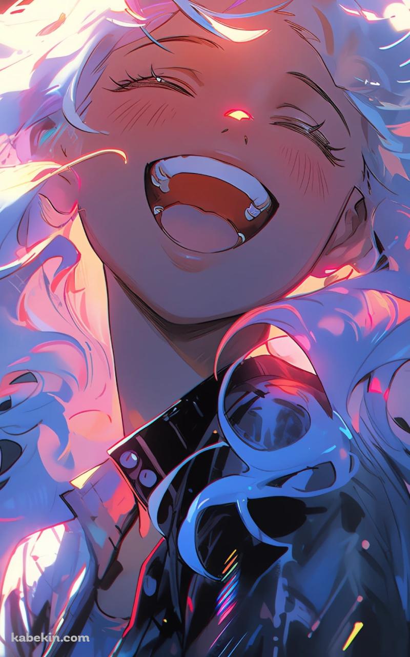 黒いジャケットを着た笑顔の女性のAndroidの壁紙(800px x 1280px) スマホ用