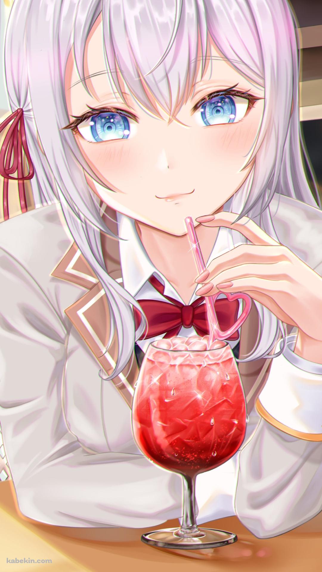 赤いジュースを飲むアリサ・ミハイロヴナ・九条 / 時々ボソッとロシア語でデレる隣のアーリャさんのAndroidの壁紙(1080px x 1920px) スマホ用