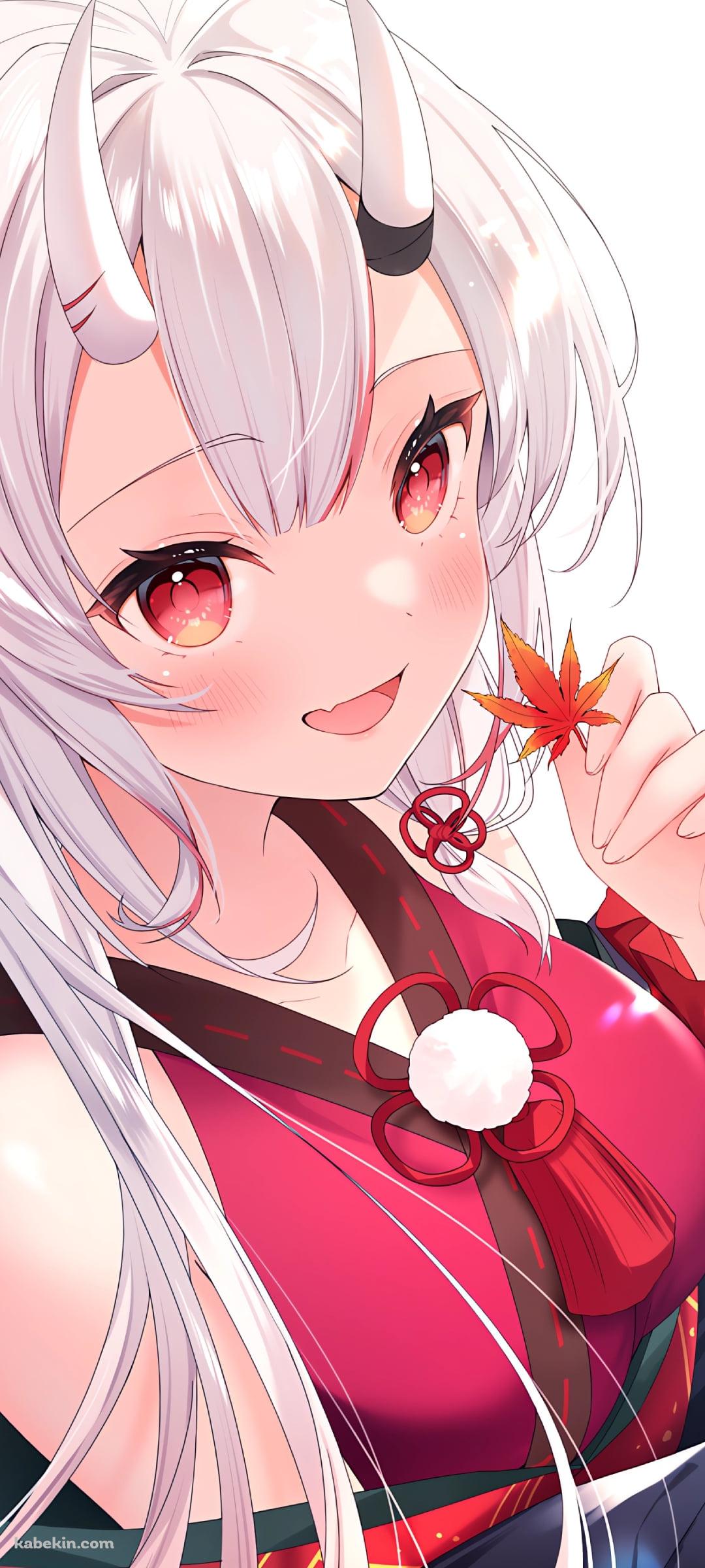 紅葉を持つ百鬼あやめ / ホロライブ / バーチャルYouTuber / VtuberのAndroidの壁紙(1080px x 2400px) スマホ用