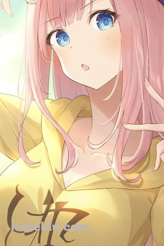 ポーズを取る藤原千花 / かぐや様は告らせたい～天才たちの恋愛頭脳戦～のAndroidの壁紙(320px x 480px) スマホ用