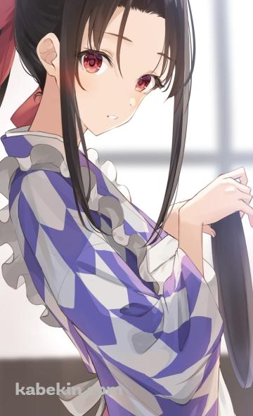お盆を持つ可愛い四宮かぐや / 着物 / かぐや様は告らせたい～天才たちの恋愛頭脳戦～のAndroidの壁紙(360px x 592px) スマホ用