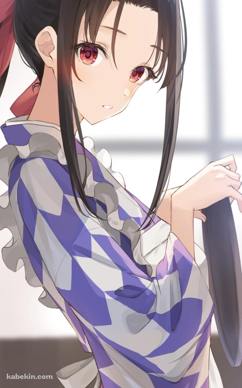 お盆を持つ可愛い四宮かぐや / 着物 / かぐや様は告らせたい～天才たちの恋愛頭脳戦～のAndroidの壁紙(800px x 1280px) スマホ用