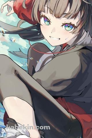 スケートボードに乗る月ノ美兎 / バーチャルYouTuberのAndroidの壁紙(320px x 480px) スマホ用
