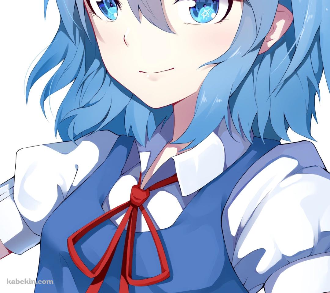 腰に手をあてて微笑むチルノ / 東方のAndroidの壁紙(1080px x 960px) スマホ用