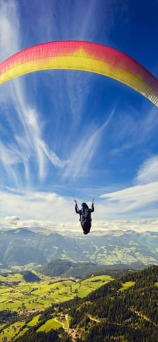 赤・黄色のグライダーのiPhone / スマホ壁紙