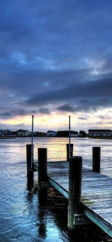 夜明けの桟橋のiPhone / スマホ壁紙