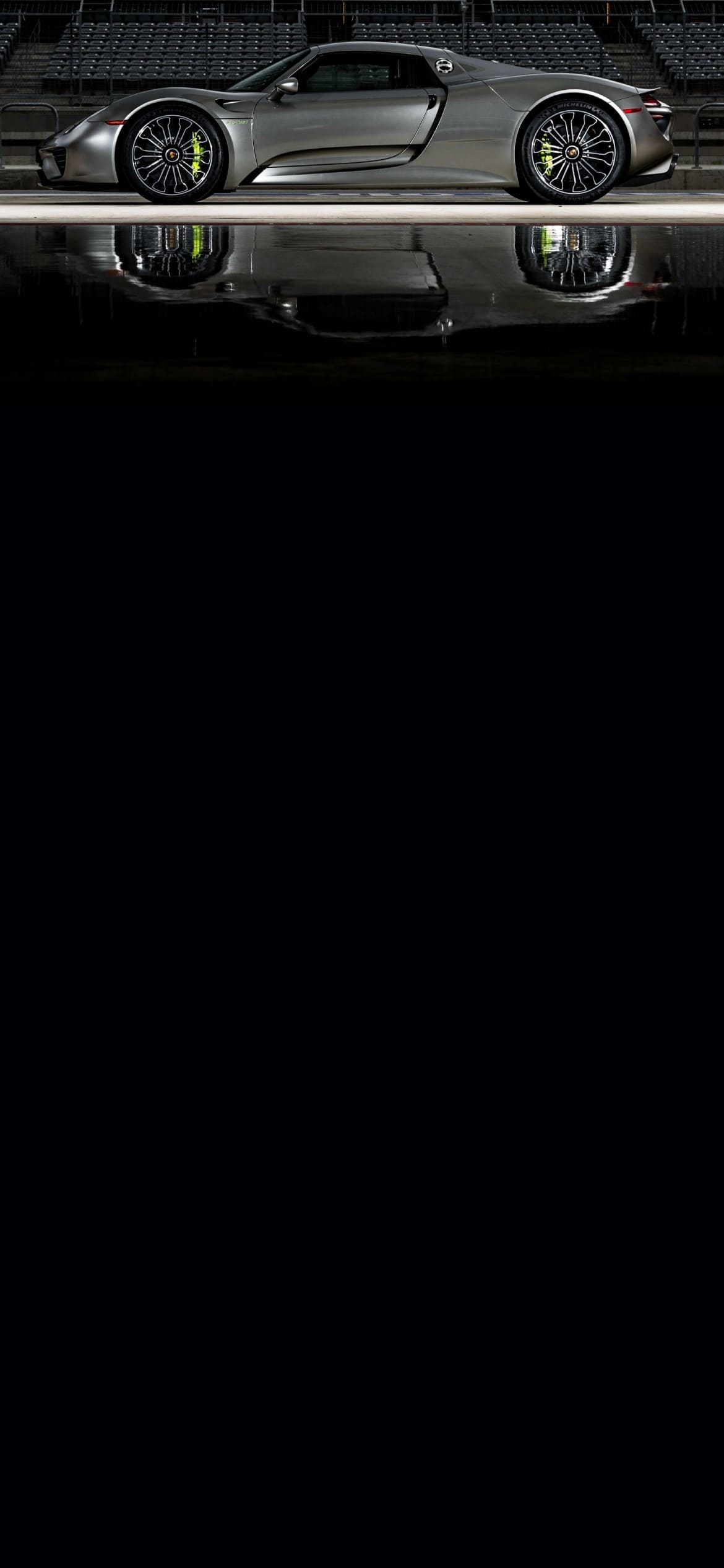ポルシェ 918の1170 x 2532 / スマホ壁紙