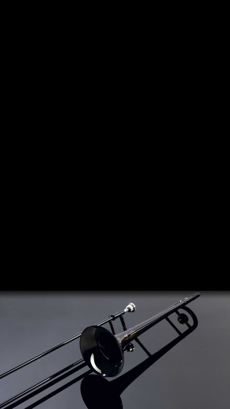 トロンボーンの750 x 1334 / スマホ壁紙