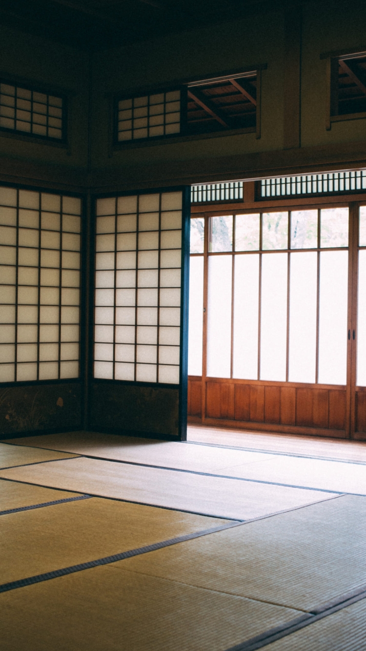 東京 畳の部屋 和室 木造 昭和 古びた部屋の750 x 1334 / スマホ壁紙