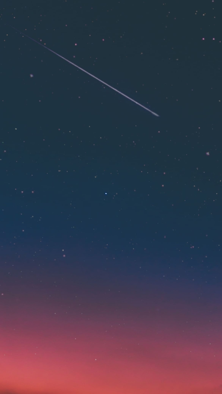 綺麗な一筋の流れ星の750 x 1334 / スマホ壁紙
