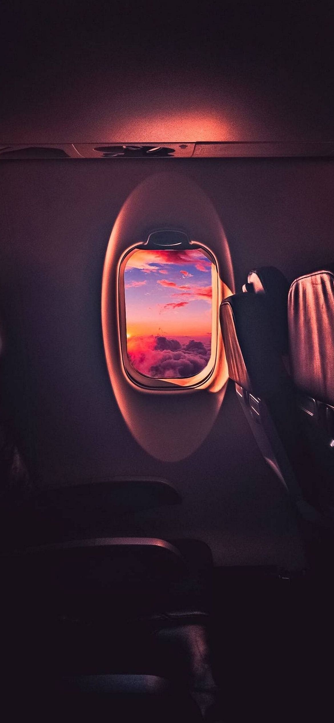 飛行機から見る夕焼けの1170 x 2532 / スマホ壁紙