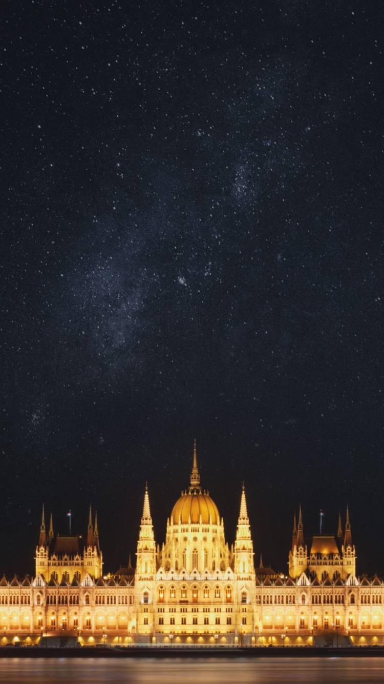 ハンガリー ブタペスト 国会議事堂の750 x 1334 / スマホ壁紙