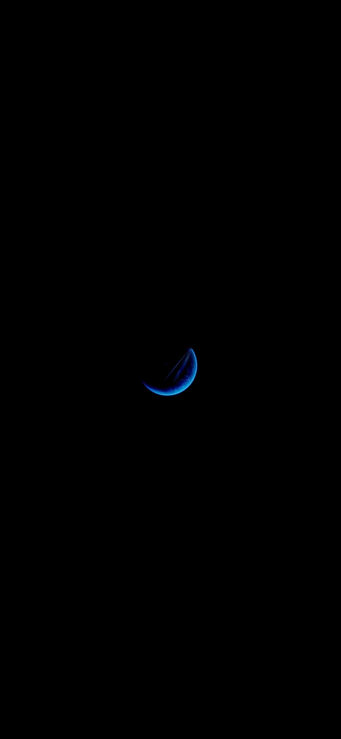 青い月の1170 x 2532 / スマホ壁紙