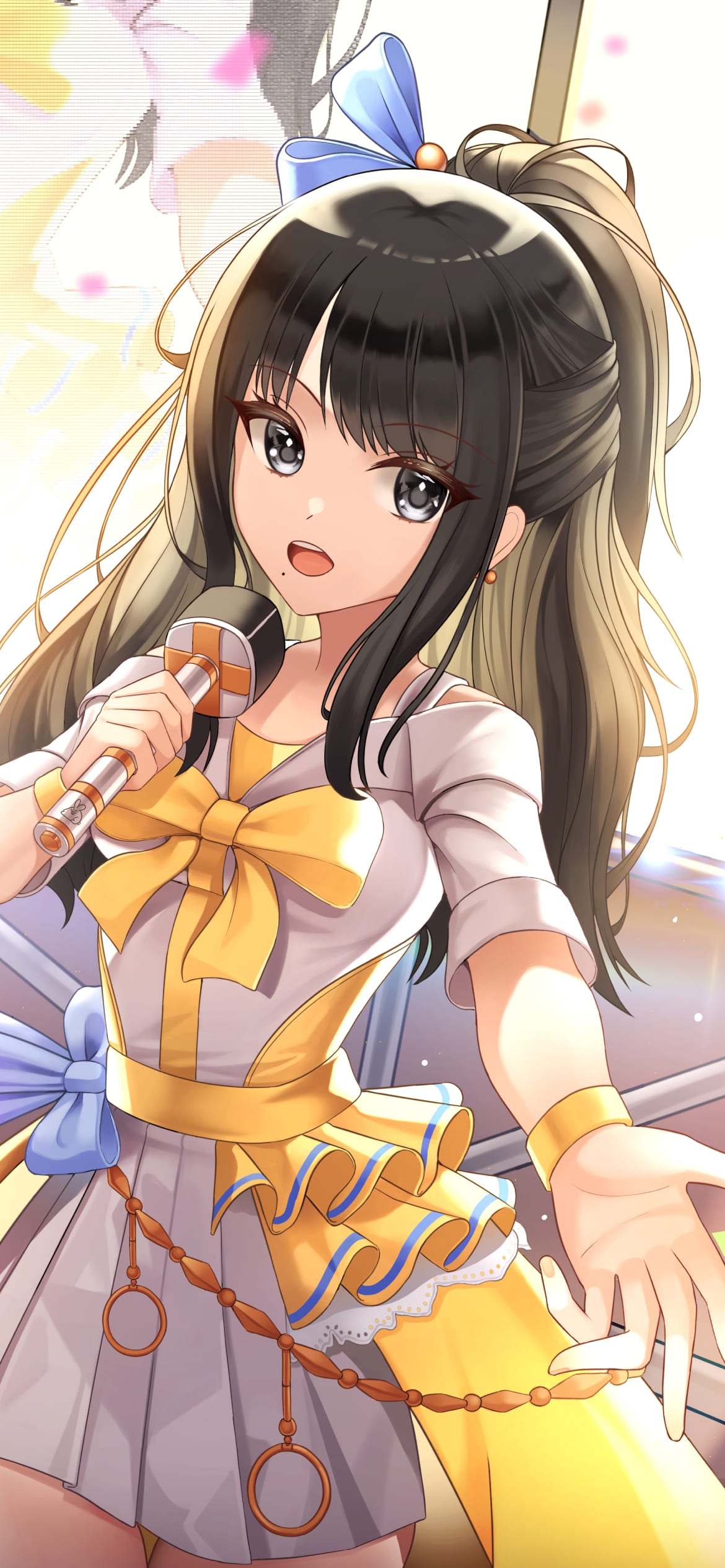 黄色いコスを着て歌を唄う可愛い風野灯織 (かざの_ひおり) / アイドルマスターシャイニーカラーズ / ファンアート / イラストの1170 x 2532 / スマホ壁紙