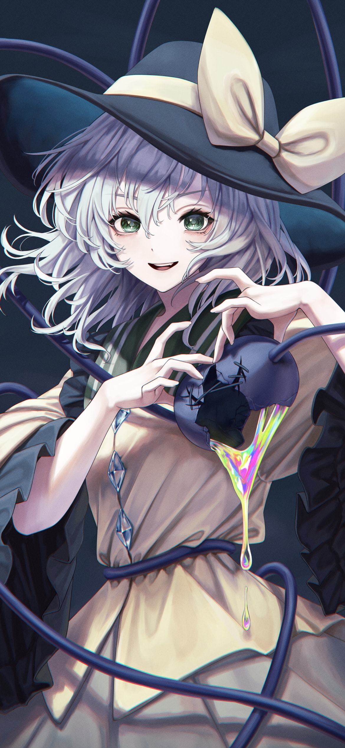胸元でハートを作り笑顔の古明地こいし / 東方の1170 x 2532 / スマホ壁紙
