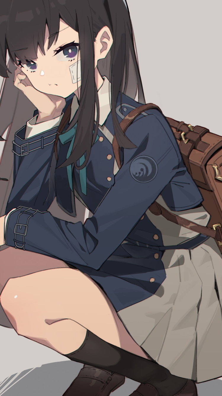 しゃがんでこちらを見ると井ノ上たきな（いのうえ たきな） / シップ / 茶色い鞄 / 黒髪 / リコリス・リコイルの750 x 1334 / スマホ壁紙