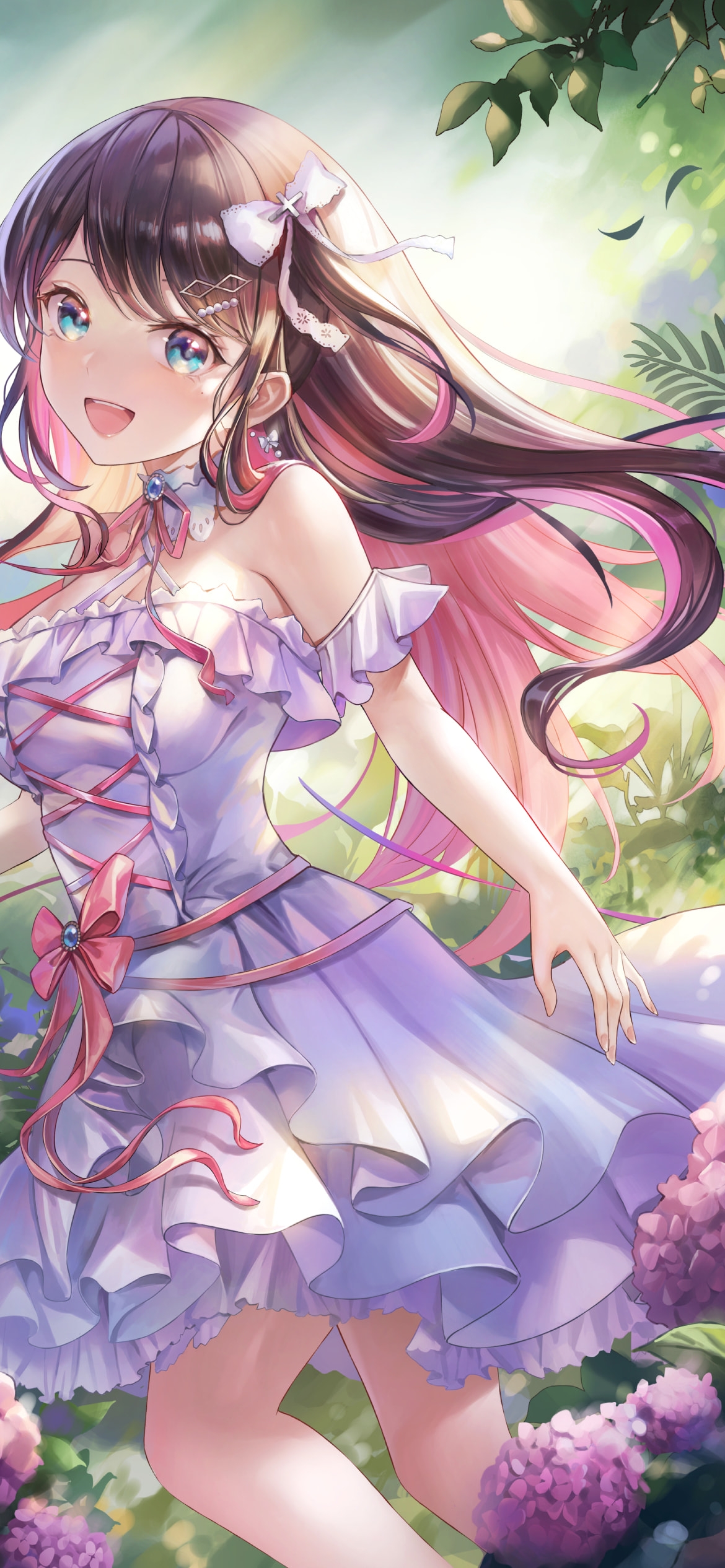紫のアジサイに囲まれた笑顔の花芽なずな / ぶいすぽっ！ / バーチャルYouTuber / Vtuber / イラスト / ファンアートの1170 x 2532 / スマホ壁紙