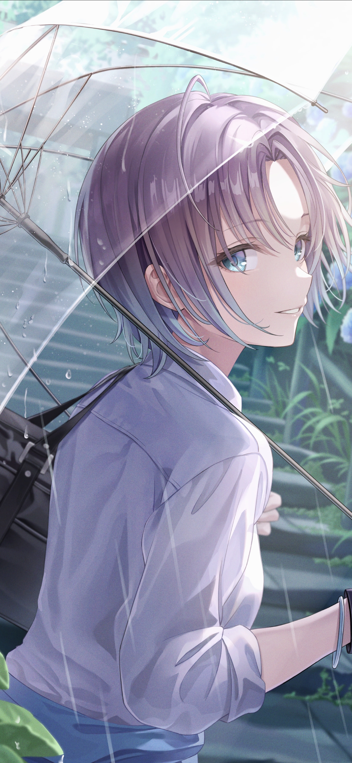 雨の日 ビニール傘をさす浅倉透 / 紫陽花 / 階段 / アイドルマスターシャイニーカラーズ / イラスト / ファンアートの1170 x 2532 / スマホ壁紙