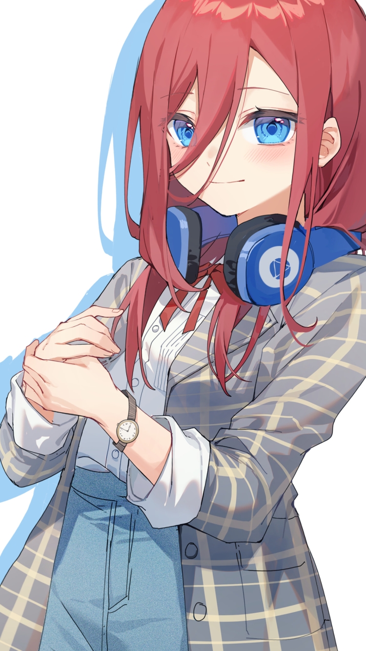 プニプニの中野三玖 / 青いヘッドフォン / 腕時計 / チェックのロングコート / 五等分の花嫁の750 x 1334 / スマホ壁紙